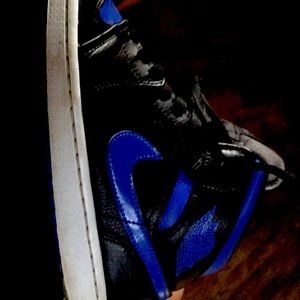Air jordan 1s size 9 in mens blue and black